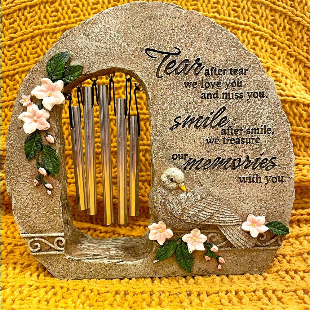 Memorial decor
